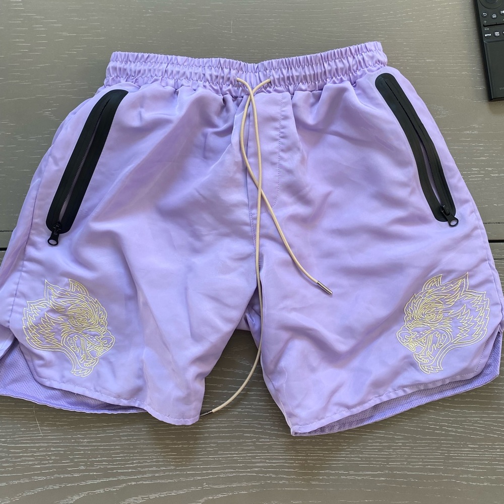 DARC SPORT LILAC SHORTS SIZE SMALL